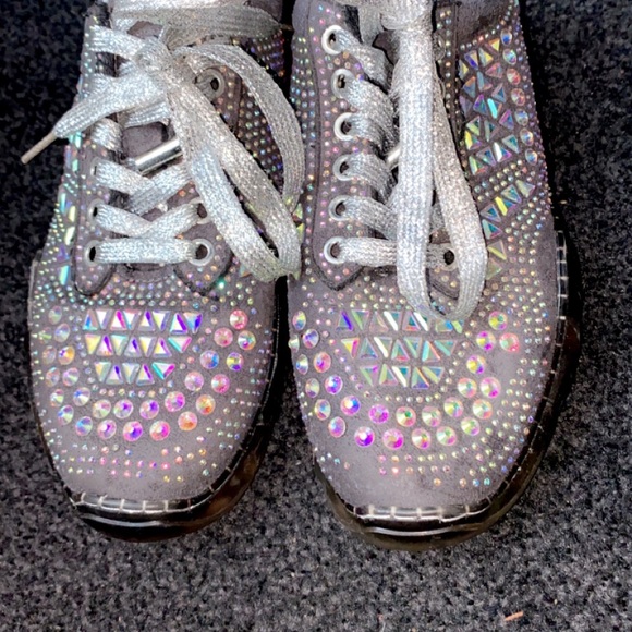 Women’s Rhinestone Shoes - Picture 4 of 5